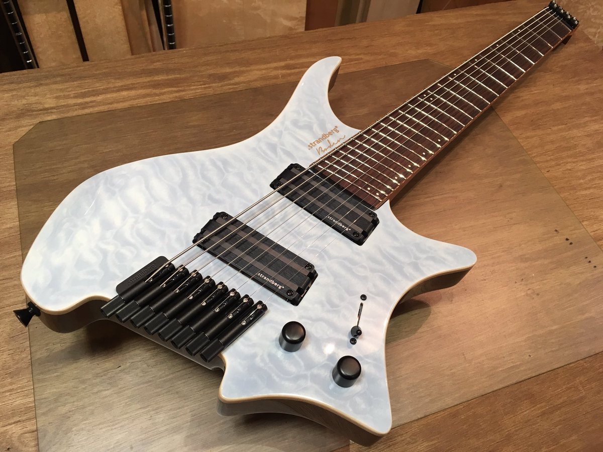 strandberg Boden J8 Standard 8弦バーグ、トレンドカラーのトランス 