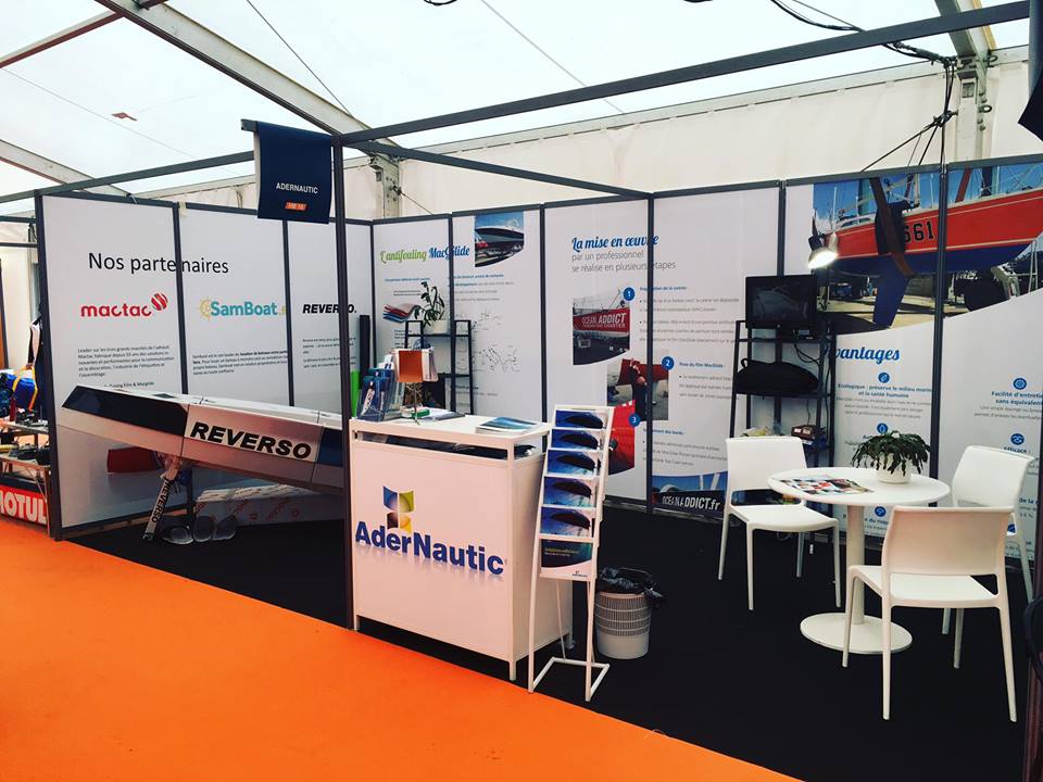 Bienvenue sur le stand <a href="/AderNautic_16/">Adernautic</a> (HB16) <a href="/Les_Nauticales/">Les Nauticales</a> #TuningFilms pour la déco de la coque et #MacGlide, l'anti-fouling sans biocide