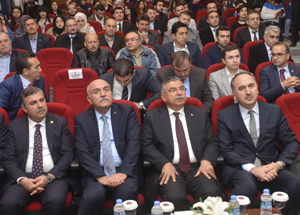 Milli Eğitim Bakanı İsmet YILMAZ, Sinop Üniversitesinde
bizimkaradeniz.com.tr/milli-egitim-b…
#Sinop #sinopüniversite <a href="/sinopuniv/">Sinop Üniversitesi</a>