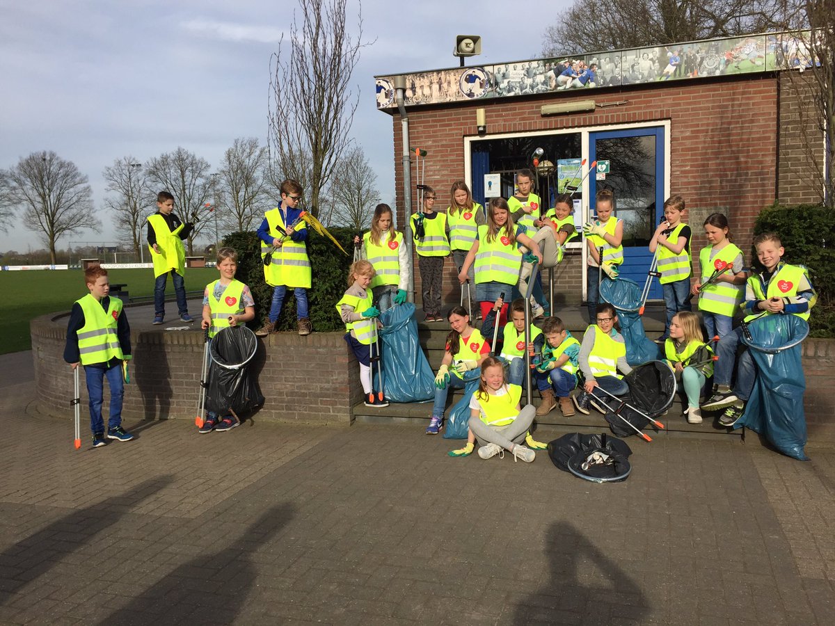 Bslaetare's tweet photo. Sportpark van @SVKilder is weer schoon. #kilderschoon @nederlandschoon https://t.co/COShjN4aKZ