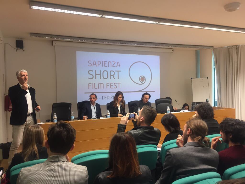 SapienzaRoma's tweet photo. #now: Cerimonia di premiazione dei video del #SapienzaShortFilmFest #SSFF16 (ora, v. Volsci 122) ➡️ https://t.co/3gowZUqb9d #Dass_Sapienza https://t.co/kvxxP9FFIa