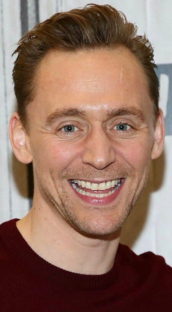 hiddlesfloof's tweet photo. These floofs need to meet my parents-because real feels here..apologies to my BF (he gets it, tho)
#TomHiddleston
#HiddlesFloof
#AlltheFloof https://t.co/Jqm6Qix3e2