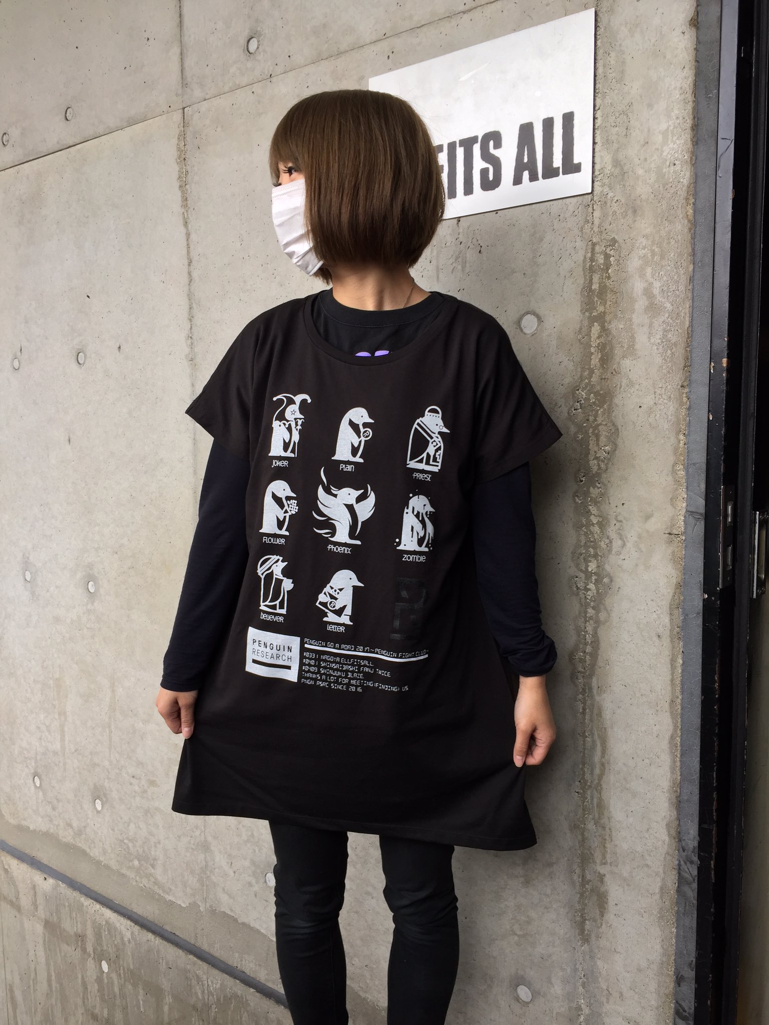 Penguin Research All Star Penguin ワンピース 女性平均身長らしきスタッフさんを捕まえてモデルをお願いしたペン V 身長156cm V とっても可愛らし V T Co Pdh64tawsr Twitter