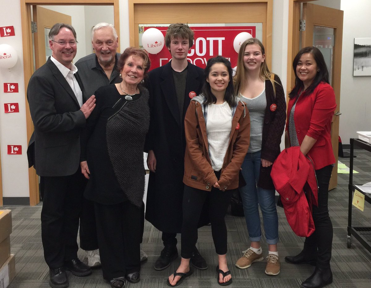 scottcforsyth's tweet photo. So grateful for the support and help of family and friends on these vital final days of the campaign. #yyc #heritage  #liberal #by_election https://t.co/XizVAG5yjD
