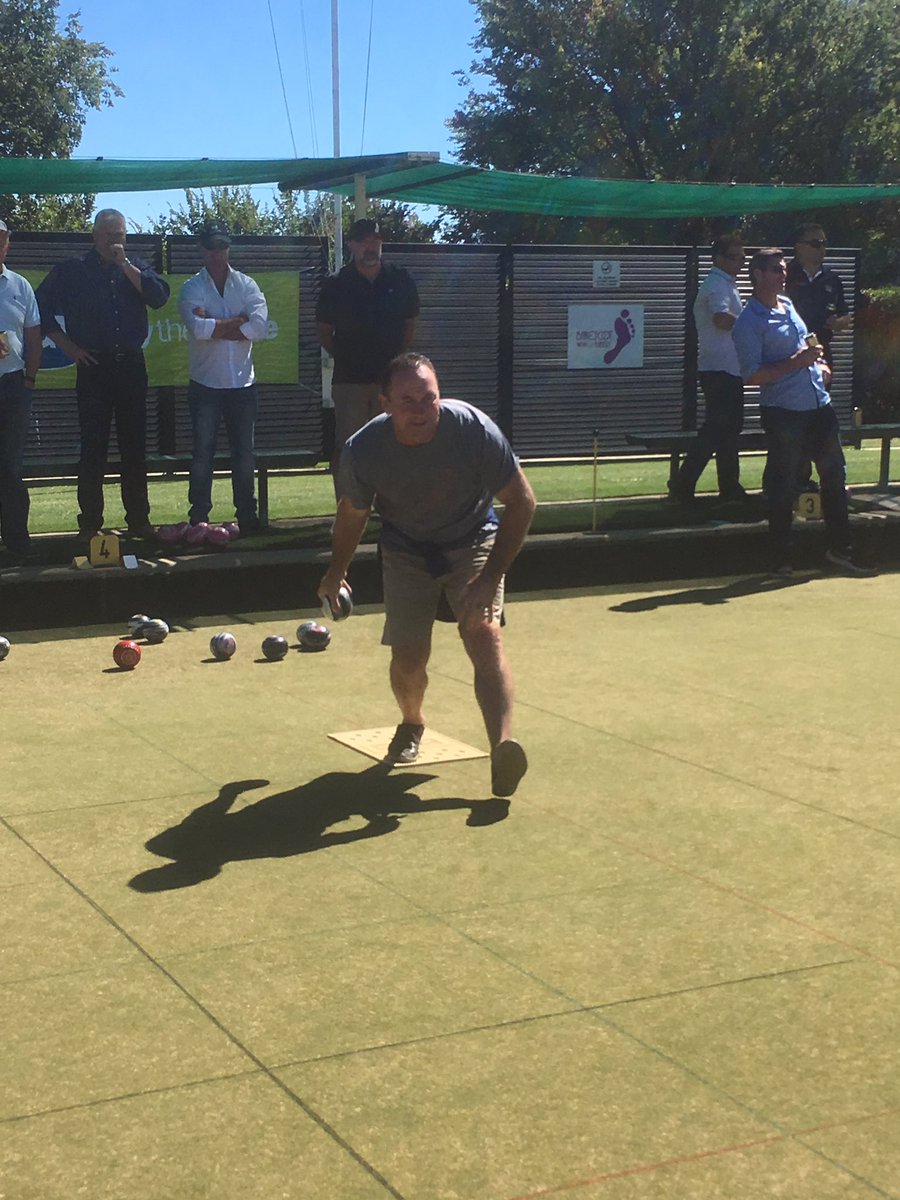 Beautiful weather for the <a href="/rickystuartorg/">Ricky Stuart Org.</a> charity bowls day hosted by @CLaborClubGroup