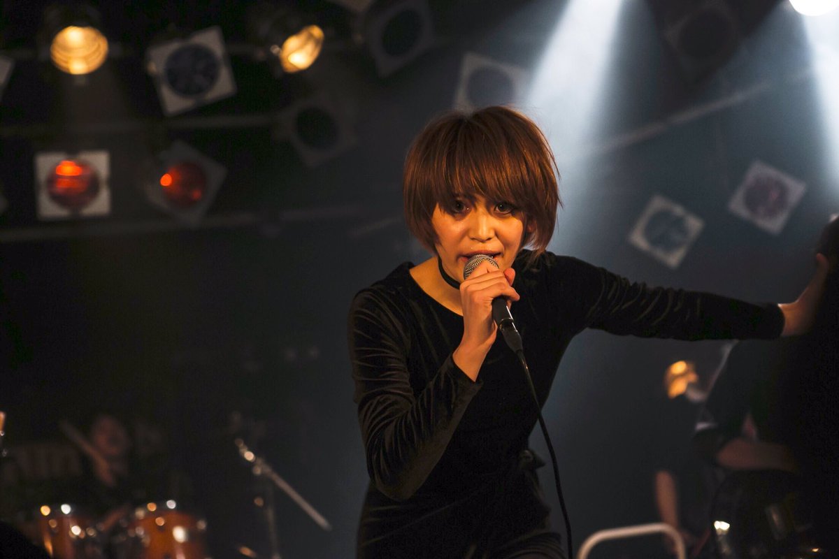 onchan1976's tweet photo. ( 'ω'o[ ThanX! ]o

BLOOD OF BANDITS ①
@kob_official
@BLOODROAR_japan

20170324 
LIVE HOLIC vol.5

@BAYJUNGLE

photo：KOMA(@komafoto）

#LH5 https://t.co/fh2vKkLBWk