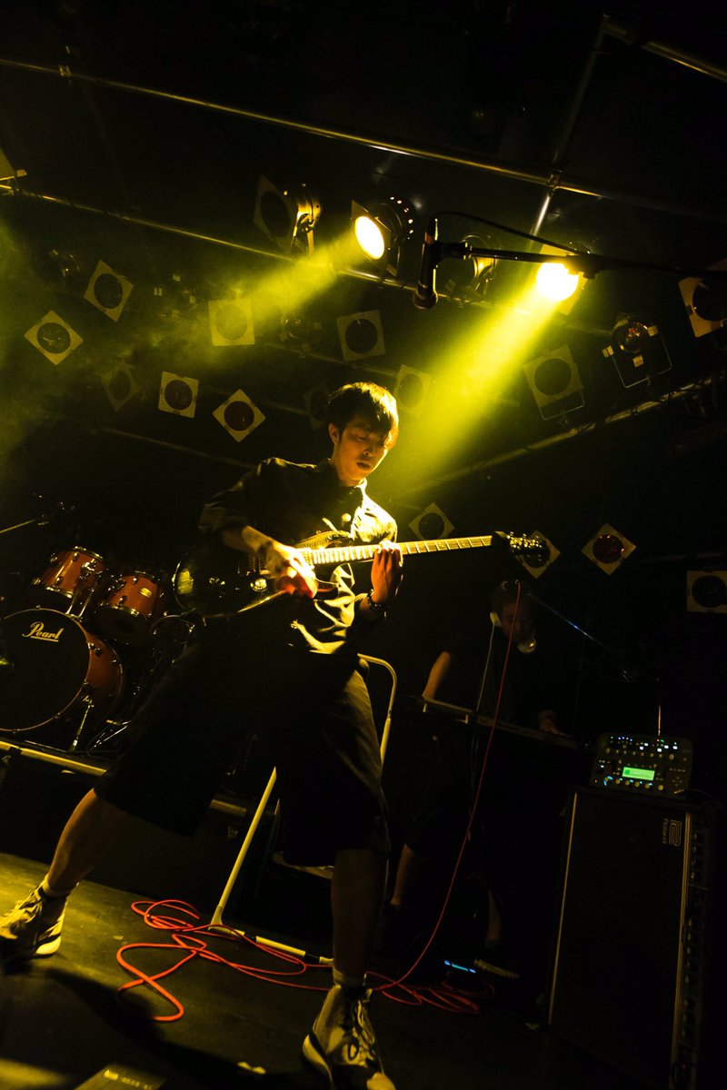 onchan1976's tweet photo. ( 'ω'o[ ThanX! ]o

BLOOD OF BANDITS ⑤
@kob_official
@BLOODROAR_japan

20170324 
LIVE HOLIC vol.5

@BAYJUNGLE

photo：KOMA(@komafoto）

#LH5 https://t.co/U7W9KwRFiS