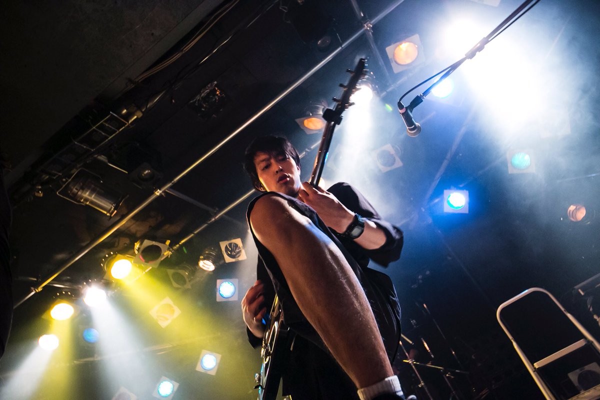 onchan1976's tweet photo. ( 'ω'o[ ThanX! ]o

BLOOD OF BANDITS ⑤
@kob_official
@BLOODROAR_japan

20170324 
LIVE HOLIC vol.5

@BAYJUNGLE

photo：KOMA(@komafoto）

#LH5 https://t.co/U7W9KwRFiS