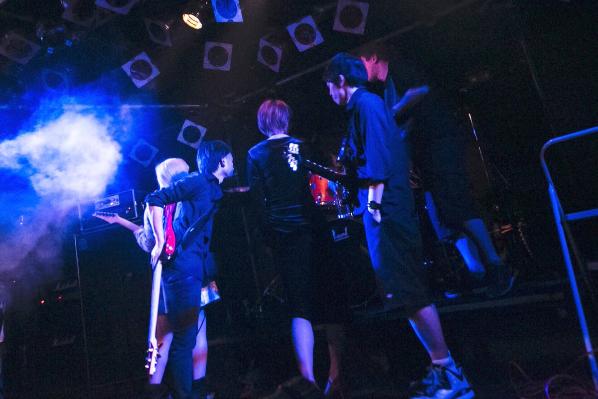 onchan1976's tweet photo. ( 'ω'o[ ThanX! ]o

BLOOD OF BANDITS ⑬
@kob_official
@BLOODROAR_japan

20170324 
LIVE HOLIC vol.5

@BAYJUNGLE

photo：KOMA(@komafoto）

#LH5 https://t.co/wj5In52I4v