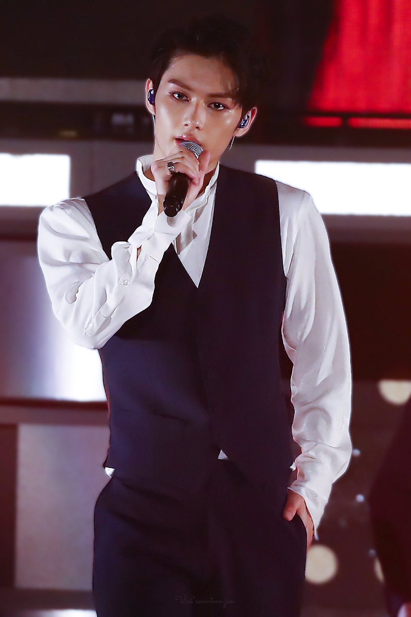 unbleached junhui (@junhuimelanin) on Twitter photo 