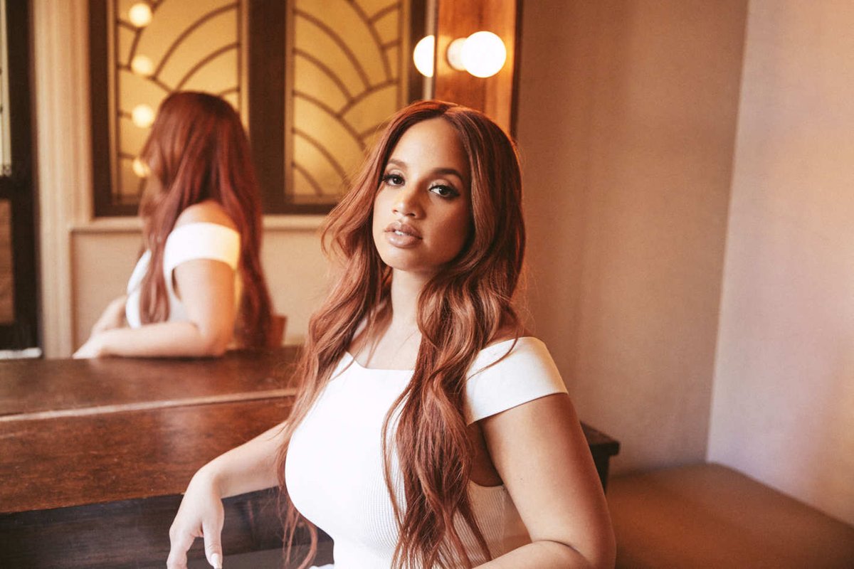 Hollywood Has Embraced Dascha Polanco. Why Hasn’t the Fashion World? nymag.com/thecut/2017/03… via @thecut #OITNB 😍😍