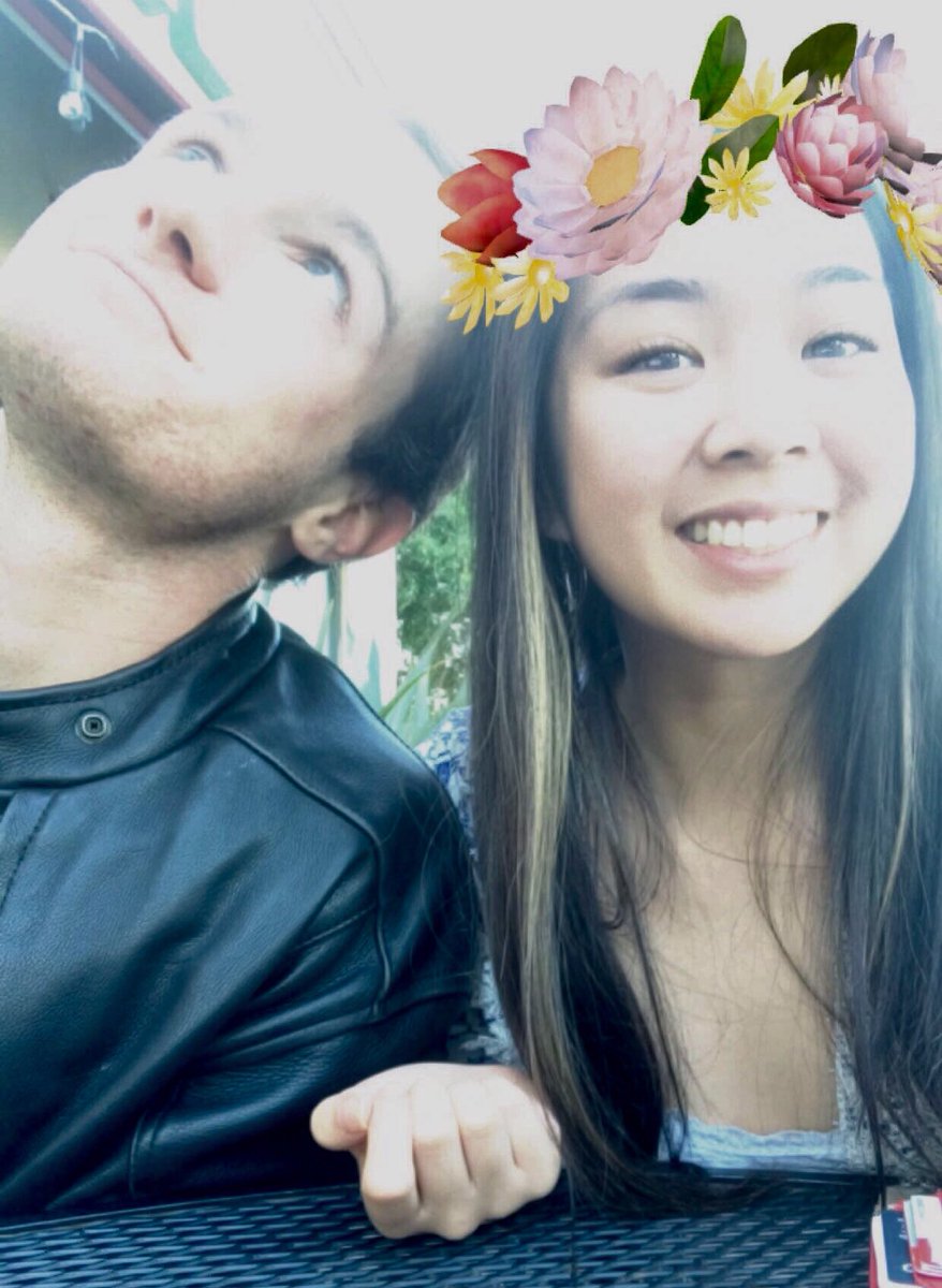 chelsiegarciaaa's tweet photo. the person I only see about once a year #bf3l 😬 https://t.co/9Xa7L4Vite