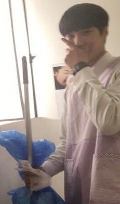 C8OTf0NVwAEHF9A.jpg:large