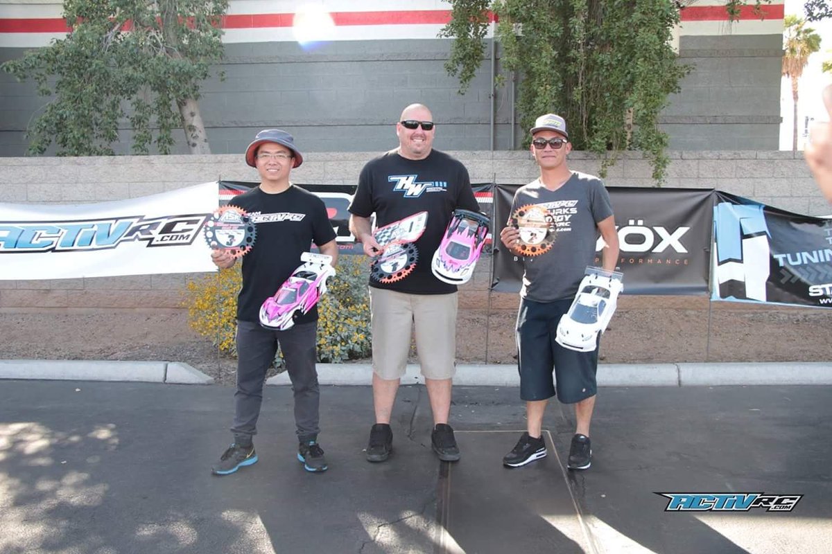 ActivRc's tweet photo. 2017 Asphalt Challenge
USGT 21.5 - A Main - Race Footage
https://t.co/70zpKY1VIn
#activrc #asr #arizonascaleracers
https://t.co/JFdaeb9c0s https://t.co/etVptZNWCd