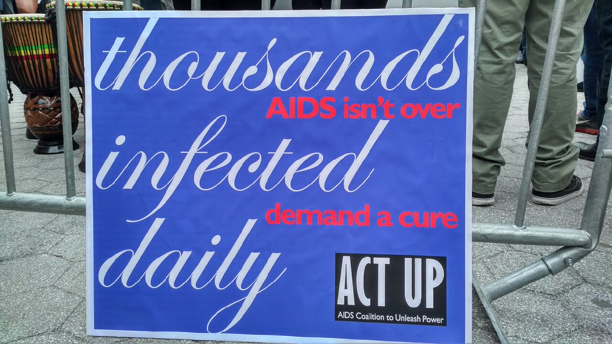 actupny's tweet photo. Some signage https://t.co/PP7tzHIVLm