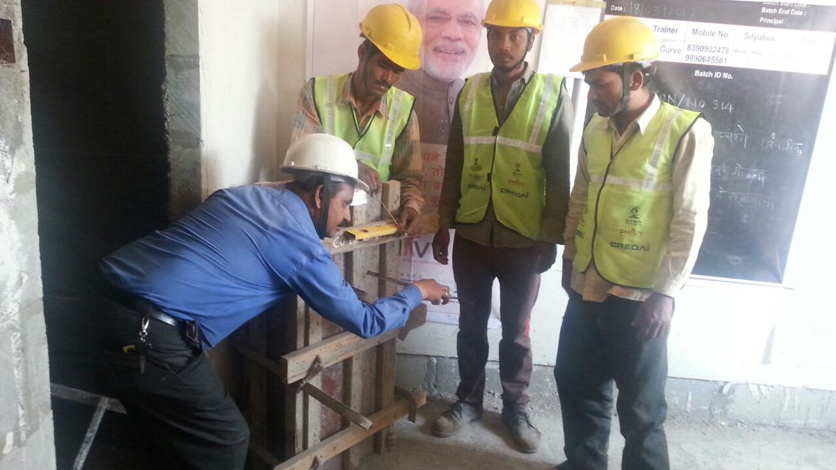CREDAINational's tweet image. #SkillTraining for Asst Carpenter Shuttering under #PMKVY 2 has begun at Godrej Prana Site, Pune. The training is being imparted by #Kushal.