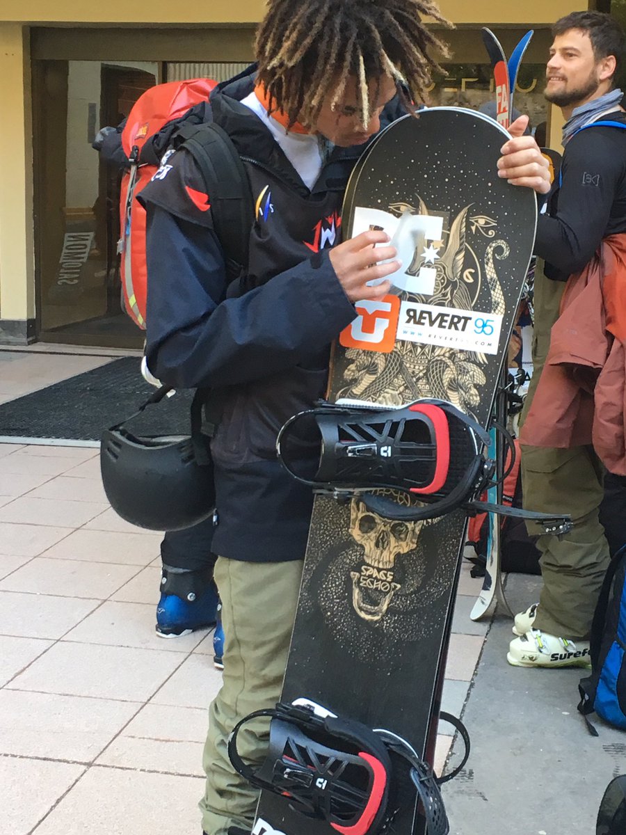 This guy will send it today at 10 during the JWC semi finals! Livestream on czech snowboarding Facebook! <a href="/NSkiV/">Nederlandse Ski Vereniging</a>