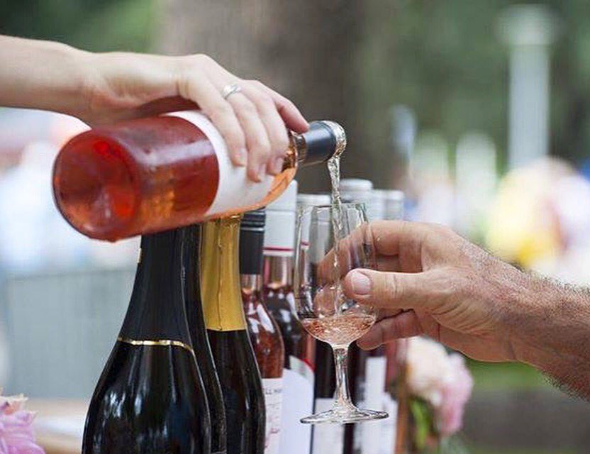 <a href="/LoweWines/">Lowe Wines</a> <a href="/ZinHouse/">The Zin House</a> <a href="/LoganWines/">Logan Wines</a> <a href="/VINIFERAWINES1/">VINIFERA WINES</a> @gilbertwines + Robert Stein Winery among Australia's best cellar doors -@gtWINEmag awards👏