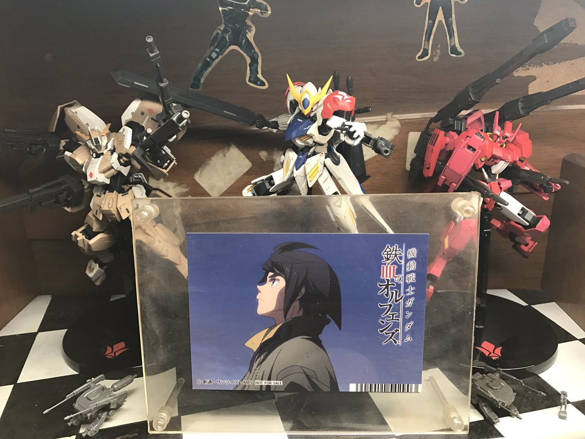 焼き牡蠣 On Twitter 鉄火団のガンダムフレーム達 物理攻撃が得意なフレンズなんだね 鉄血のオルフェンズ けものフレンズ