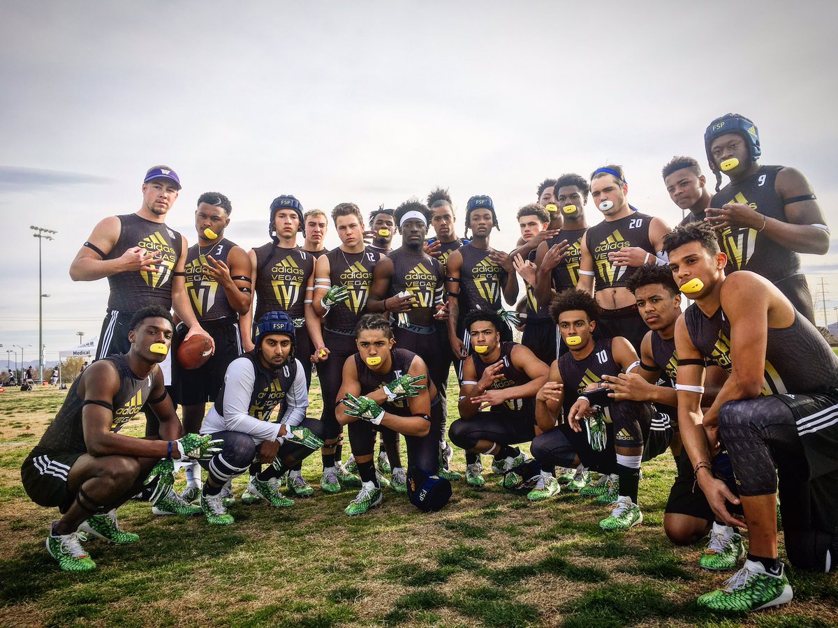TFordFSP's tweet photo. Just touched down in LA for the IMG West Regional Championships! Time to defend the tittle and represent for the Northwest! #TeamFSP https://t.co/n8zabIS6zr