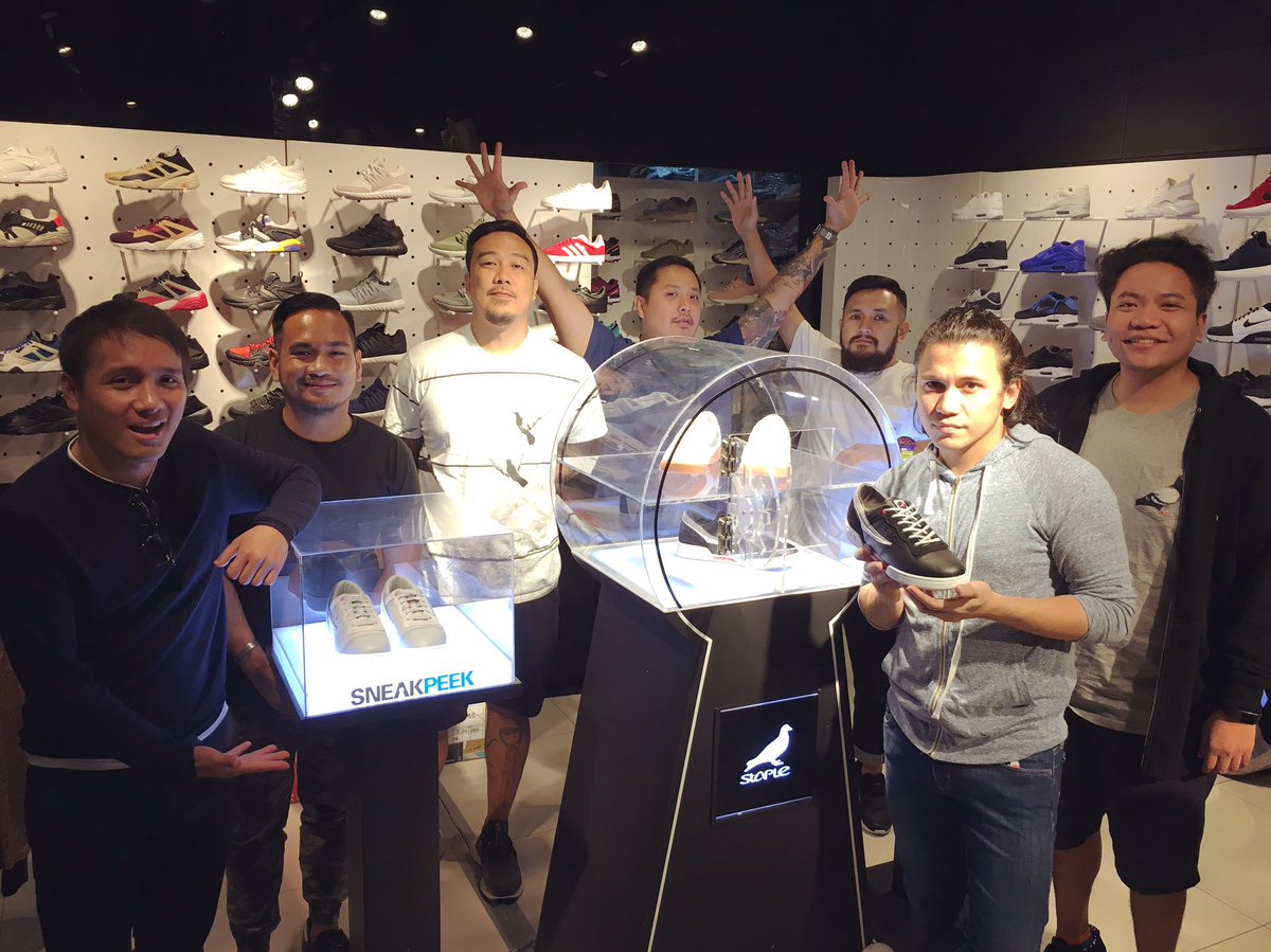 tmacvibe's tweet photo. The STAPLE x FILA Original Fitness drops today here at Sneakpeek Shangri-la.  #SPexclusive   #the_sneakpeek #PAYSF #flockwithus #filaxstaple https://t.co/tqbmBLVCOQ