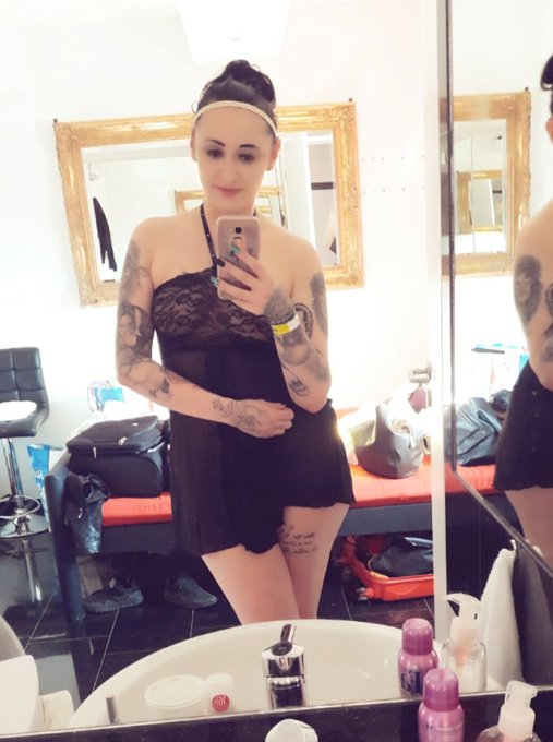 Heute habt ihr die Chance  Gang bang u bukkake in Antwerpen  cumbizz.nl  #BonitaDeSax  @CumbizzEurope<a href="/tag/bonitadesax"class="tags"><span>#bonitadesax</span></a>