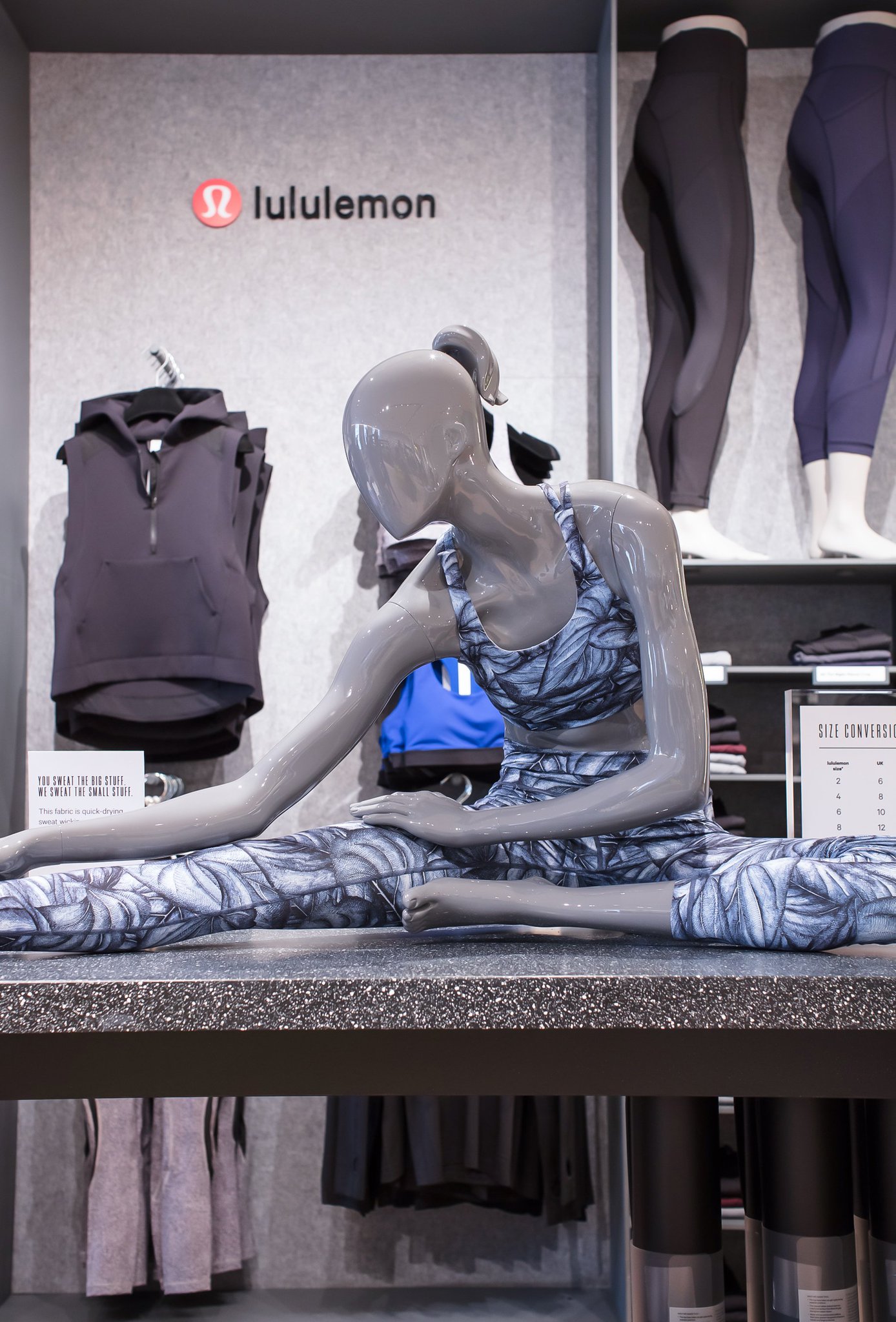 brown thomas lululemon