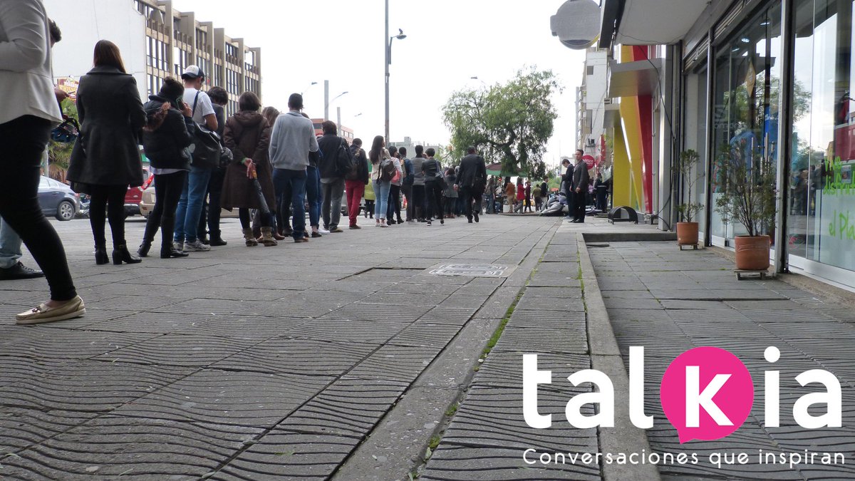 talkia_co's tweet photo. GALERÍA| En Bogotá se reunieron #emprendedores para hablar de cómo cumplieron sus sueños y para decir #YoSoyMiMarca #YoSoyTalkia. https://t.co/gmTPiBhnJM