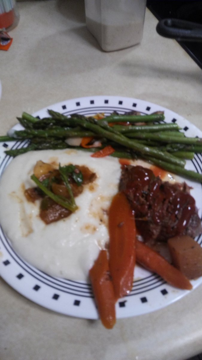 haveyourparty's tweet photo. What do you like to eat ?, https://t.co/0ORzR7wi59