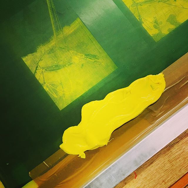 leigh_hackspace's tweet image. #screenprinting #cmyk experiments happening today! Visit our Open Day tomorrow from 11 AM to see more! #lei...instagram.com/p/BS