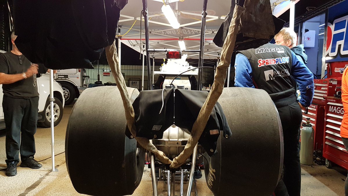 MaggsRacing's tweet photo. And that's a BANG we didn't want to hear. Show's over for us this weekend. 🤢 https://t.co/Bt71DfLo0s