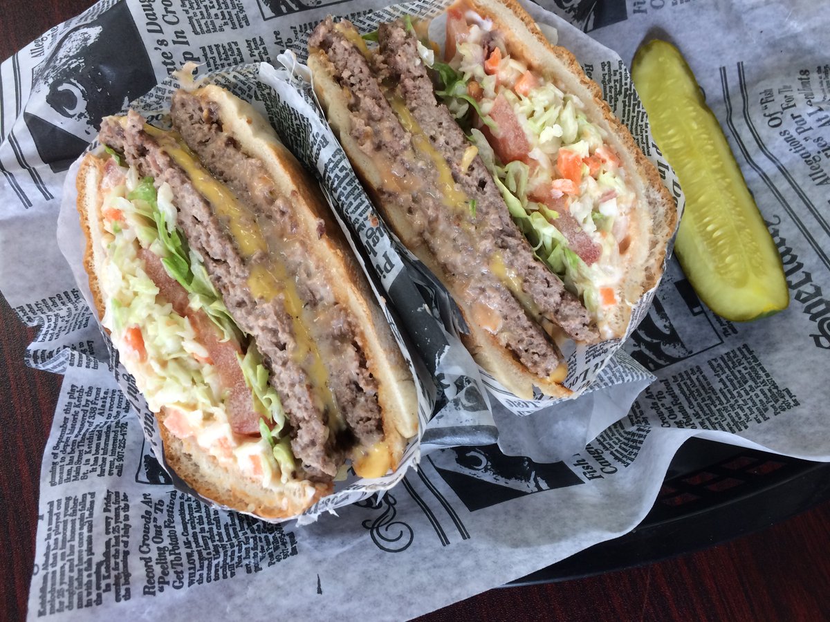w_beydoun's tweet photo. Wees Burger only at NY Deli in Dearborn, MI ...... Taste Life! https://t.co/q367leIzPr