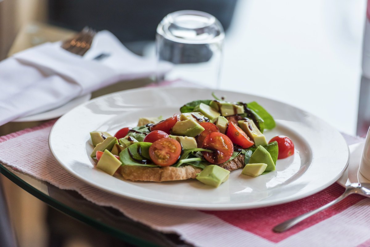 Sweet vs Classic vs Healthy. Always a tough choice <a href="/hoteluna/">Hotel UNA</a> 
#breakfast #goodmorning #yummy #regencysquare #Brighton