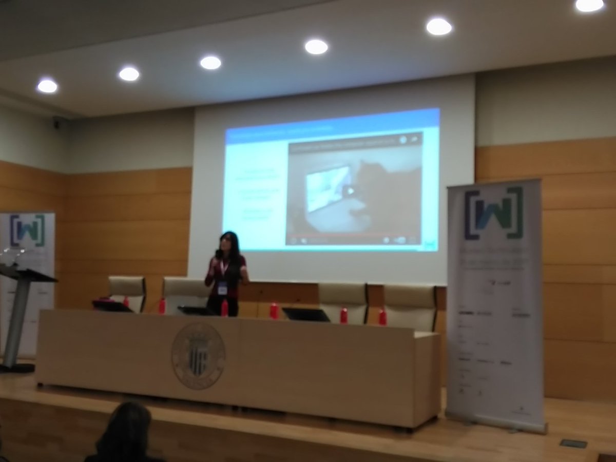 VLCInnovation's tweet image. #AnimalComputerInteraction mostra com adaptar la tecnologia als animals. #WtmValencia2017  @WtmValencia @rokitana @silvia_bagnale