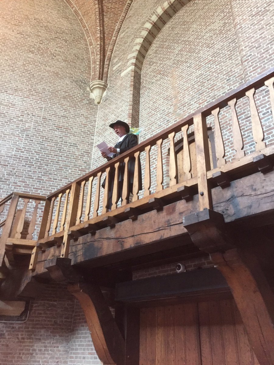 GaDenHaag's tweet photo. De Haagse Toren van de Grote Kerk Den Haag geopend! #trots https://t.co/dOo9Hzj7JG