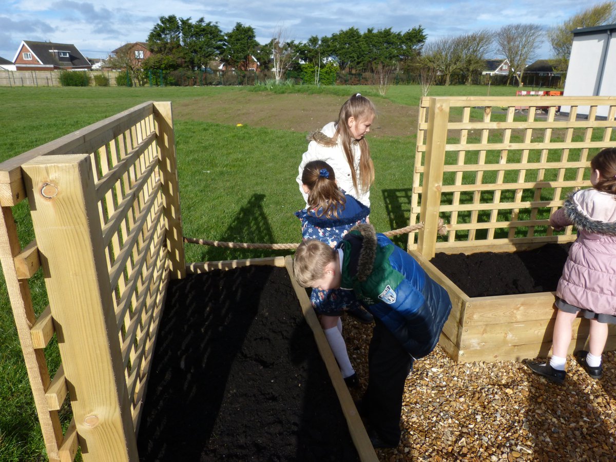 Thank you to the Mayor of Wyre for opening our new garden funded by the @BigLotteryFund.