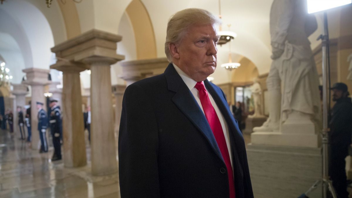 grist's tweet photo. The EPA accidentally said that Trump’s climate plan is “reckless” and “irresponsible” https://t.co/hhhJgigqOv https://t.co/gJogWOoEI5