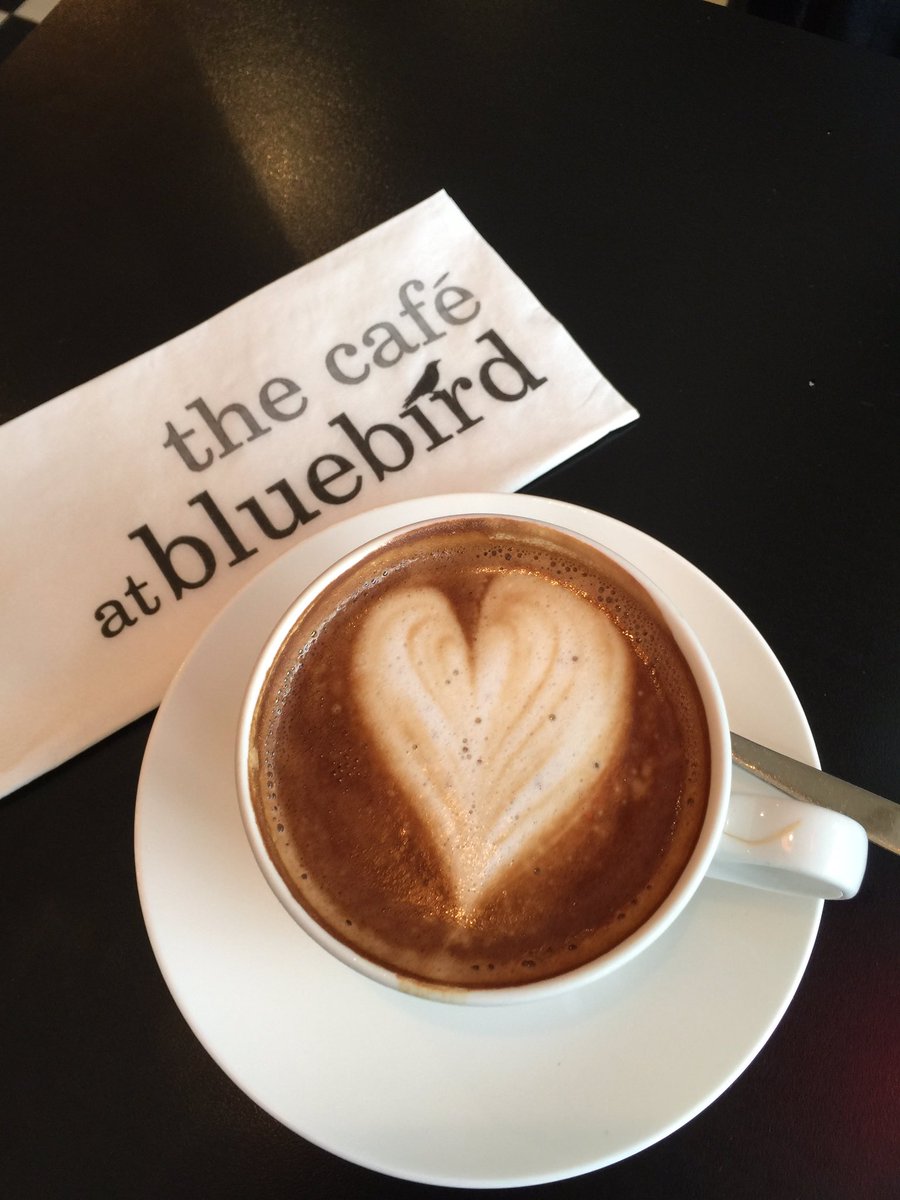 JonathanB_ER's tweet photo. #NationalKindnessDay @bluebirdchelsea @Bluebirdteaco #flatwhite #coffee ❤️ https://t.co/5f2h7TQZTC