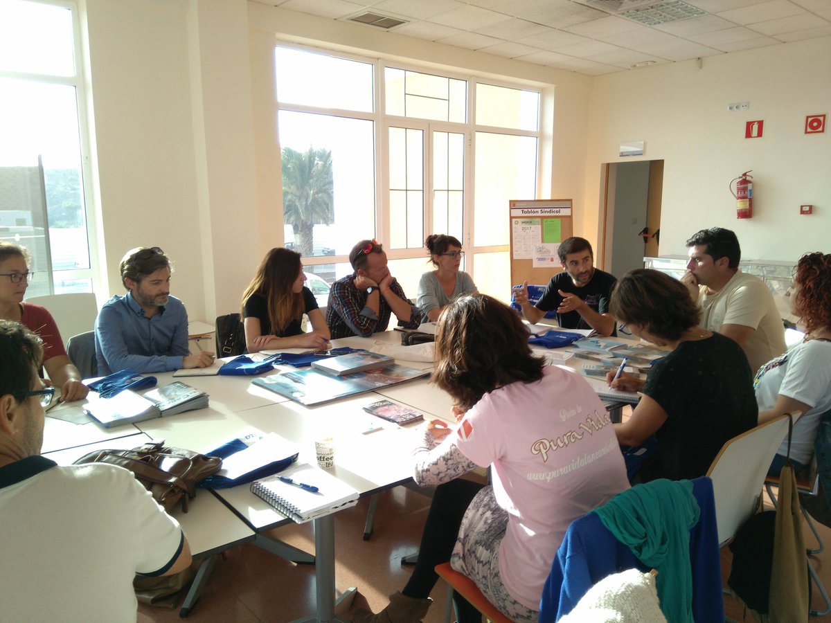 🐟🐠🐡 En la Reserva de la Biosfera de Lanzarote presentando nuestro proyecto!!!!  Gracias <a href="/gemmalago/">Gemma Lago Porredon</a> !! #puravida #lanzarote #buceo #somoseco