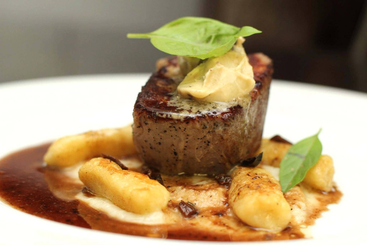 GrottoTavern's tweet image. Impress your loved ones with a SPECIAL ROMANTIC WEEKEND!
#ExcellentFood #ExtensiveWineList #AttentiveService 
Booking 21453258 / 79453258