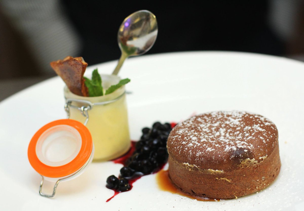 GrottoTavern's tweet image. Impress your loved ones with a SPECIAL ROMANTIC WEEKEND!
#ExcellentFood #ExtensiveWineList #AttentiveService 
Booking 21453258 / 79453258