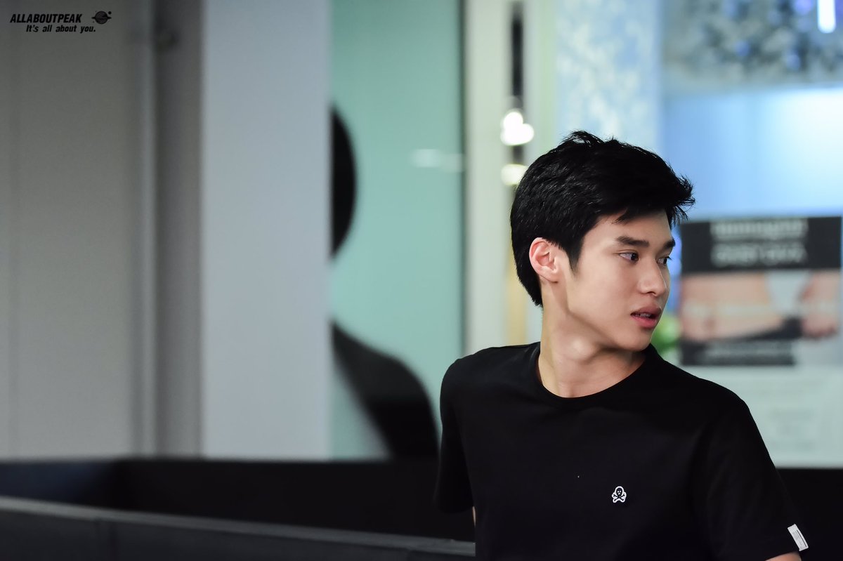 allaboutpeak's tweet photo. เมื่อไหร่ที่เธอเหงาไม่มีใคร
เธอจะยังมีฉันคอยอยู่ตรงนี้ไม่ไกล 💕
@peakpeemapol #peakpeemapol
#makeitrighttheseries #linetv2017 https://t.co/cIFU2UNoXf