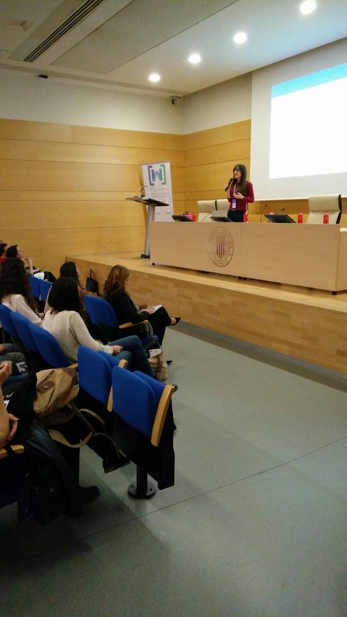 patrypons's tweet image. Arrancamos el @WtmValencia hablando de #AnimalComputerInteraction #wtmvalencia #womeninstem @etsinfupv 😄 super ilusionados con este evento!
