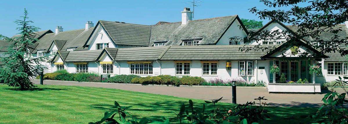 ClassicVenueS's tweet photo. We had a brilliant show around with Lee @BasingstokeCH. Our clients are now ready to confirm their event there #eventprofs. https://t.co/RMOfvO3B46