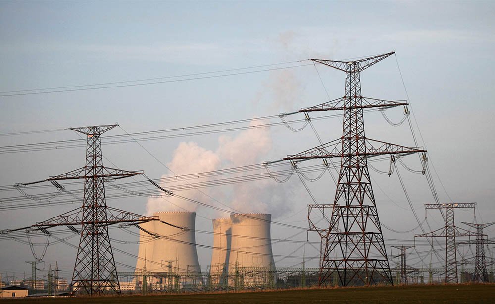 DIAPORAMA : L'histoire de #westinghouse en images po.st/8Me4cx <a href="/LesEchosPhotos/">Les Echos Photos</a>  Denis Fainsilber