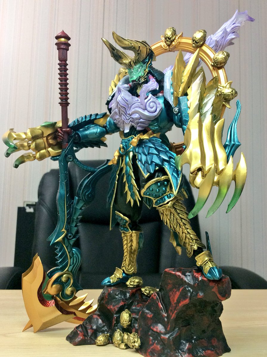 邪神覚醒ジンオウガ」を開封。1／12でも十分な迫力で大満足！！