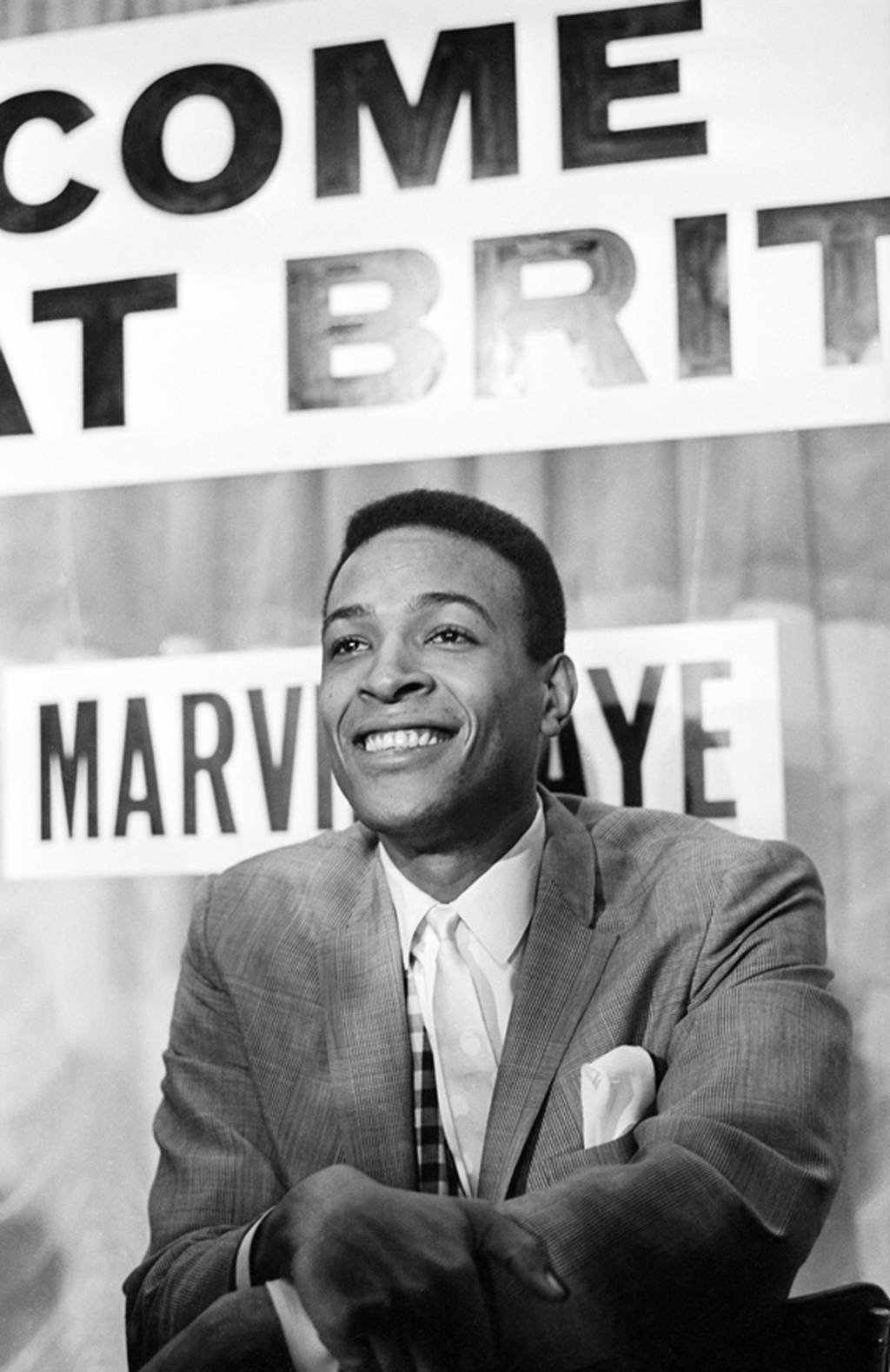 Happy birthday Marvin Gaye! 
Here\s a snap from the 1965 Tamla Motown UK tour. 