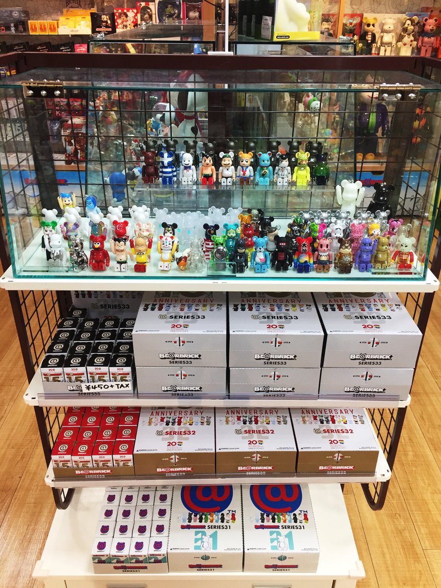 توییتر 株式会社メディコム トイ در توییتر Today S Medicom Toy 遂に明日オープン キデイランド大阪梅田 店のリニューアルオープンに併せて明日 4月1日より Be Rbrick Popup Store が開催されます 皆様のご来店をお待ちしております T Co