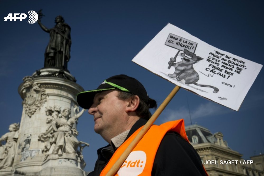 afpfr's tweet image. La CFDT devient le premier syndicat au niveau national en France, devant la CGT u.afp.com/4MGs #AFP