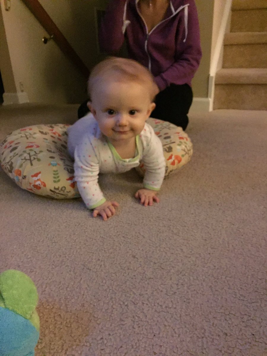 cbaprekb's tweet photo. #pipermae #43weeks or #301daysold #happybirthday 👼🎂#captaincrawler #i❤️school #ieat 🌭 #hotdogs #veggy #fruits2 @megs111012 #weareblessed🙌❣️ https://t.co/ei6vBELrw1